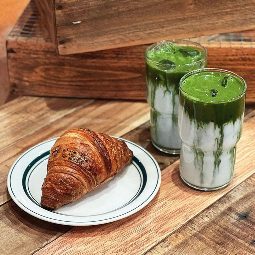 Matcha-bread-latte-set-img1